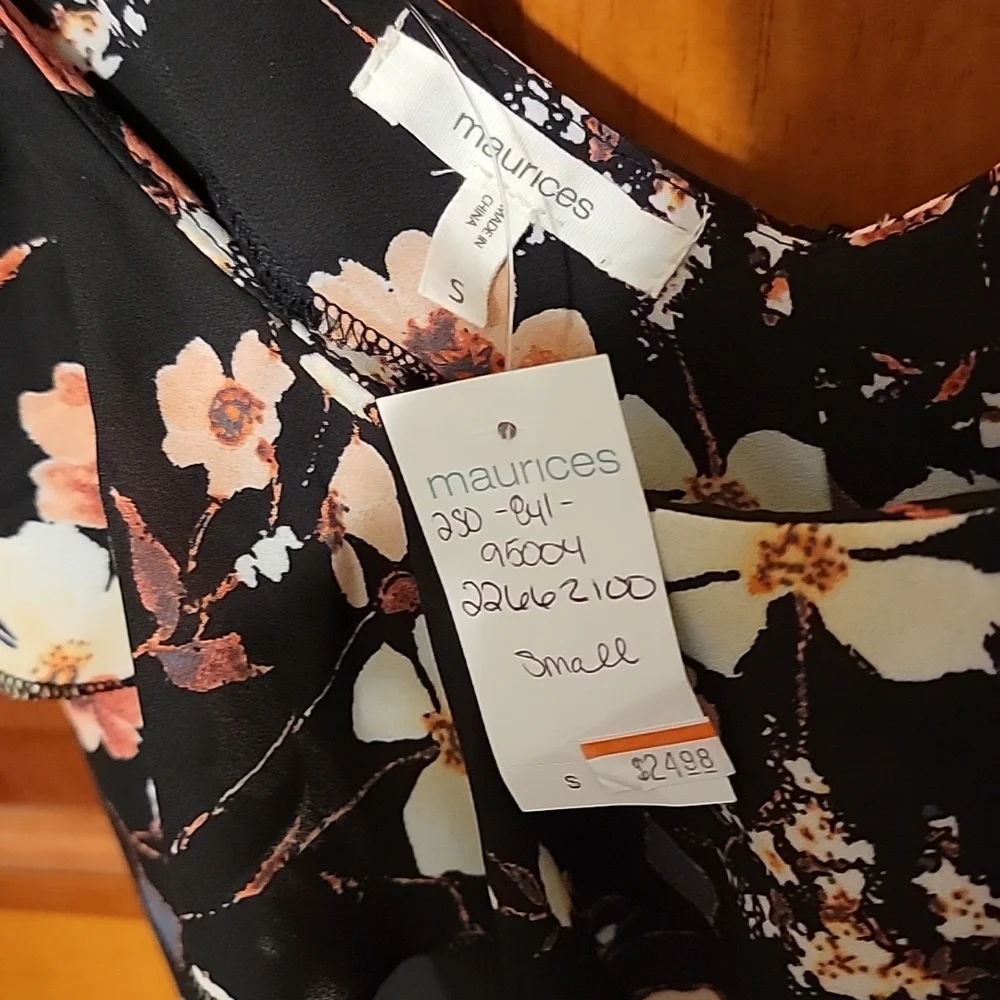 Maurices tank top - Picture 3 of 8